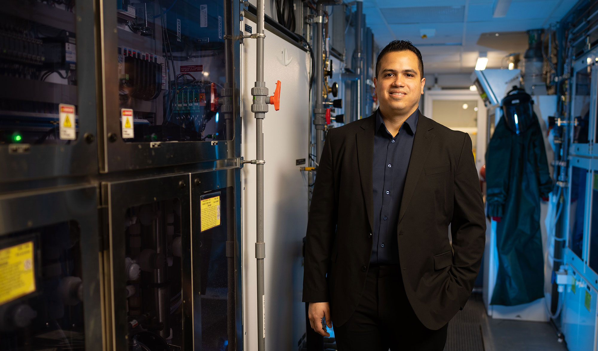 Paul prepares for his shift as a Metrology/Yield Process Engineer at the Advanced Packaging u-Line in Apopka, Fl. From Mops to Microelectronics