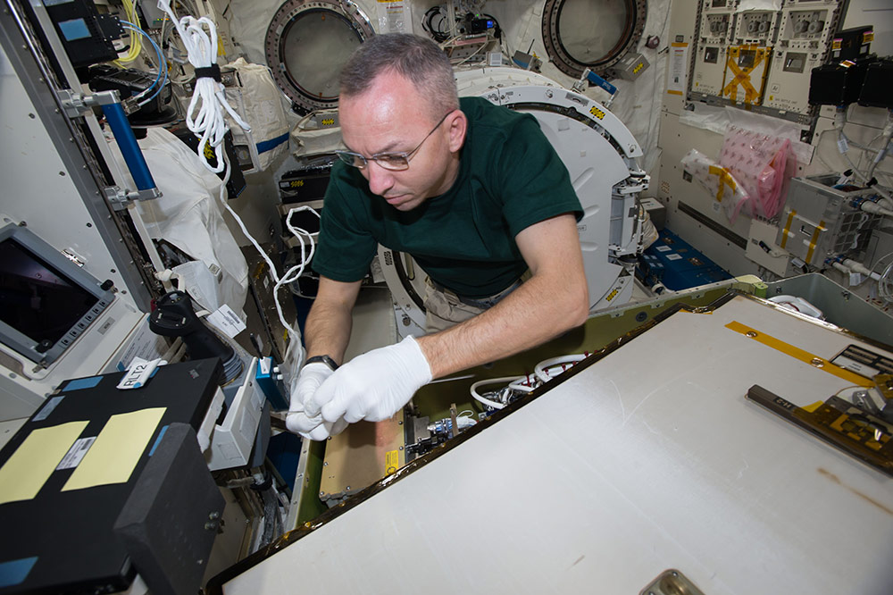 Astronaut Randolph Bresnik