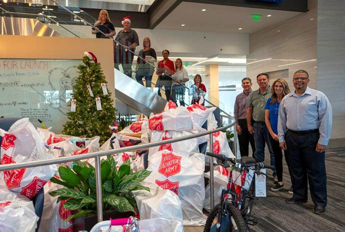 LV Salvation Army and Holiday_2019_Chandler_Arizona landing page group of people