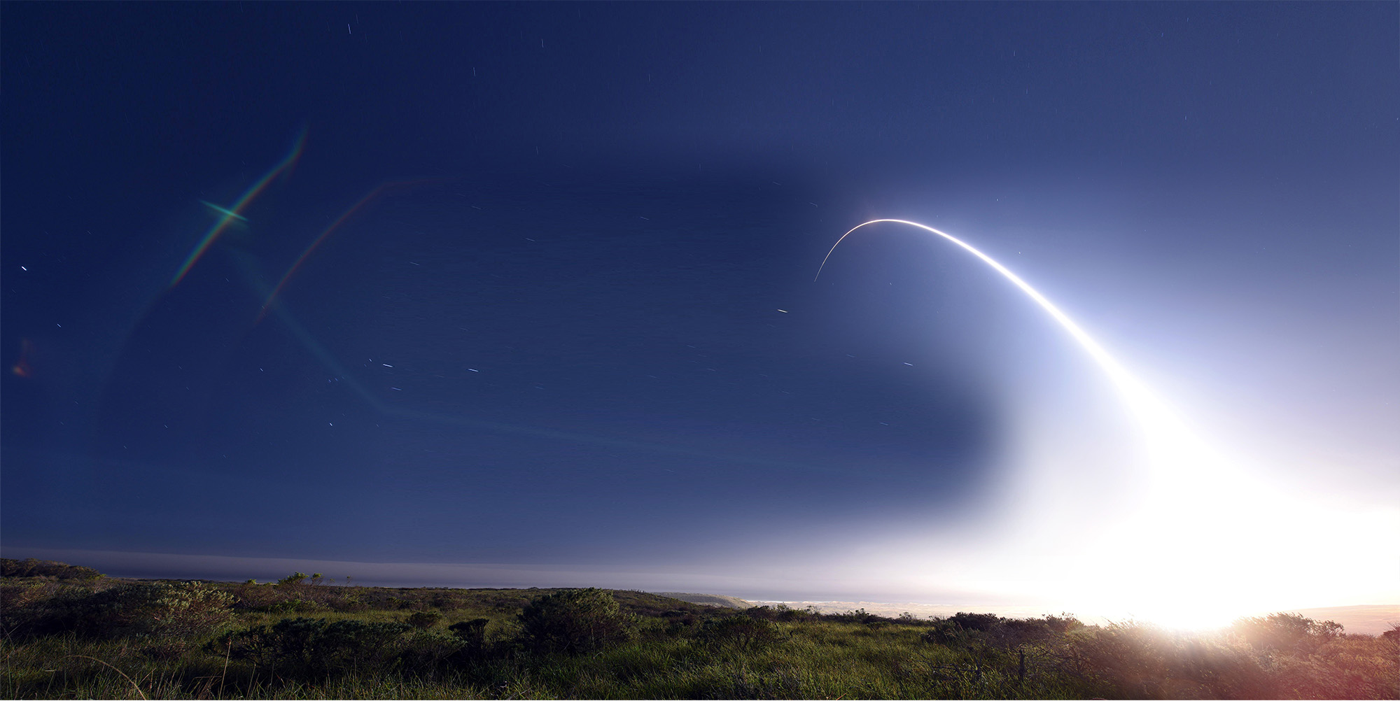 Night_Plume_missile_interceptor Night sky filled with a streak from missile interceptor