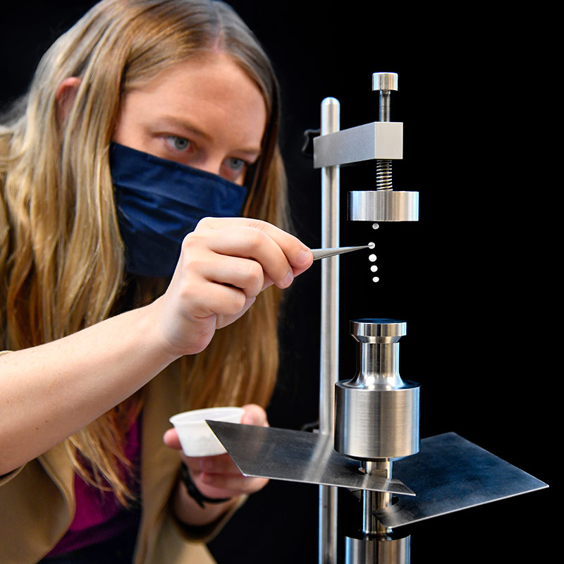 Field Induced Forces – Using Sound to Move Objects <strong>The Sound of Future Applications for Field-Induced Forces</strong>